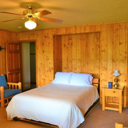 SalmonTwin Peaks Guest Ranch别墅 外观 照片